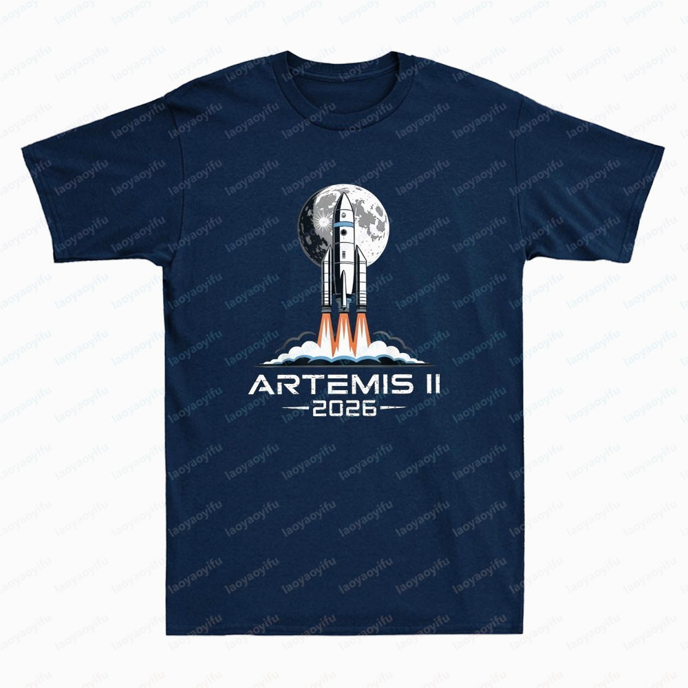 T-shirt Grafica 2026 Moon Rock - Summer Clothing Trends For Men 2026 recensione e prezzo