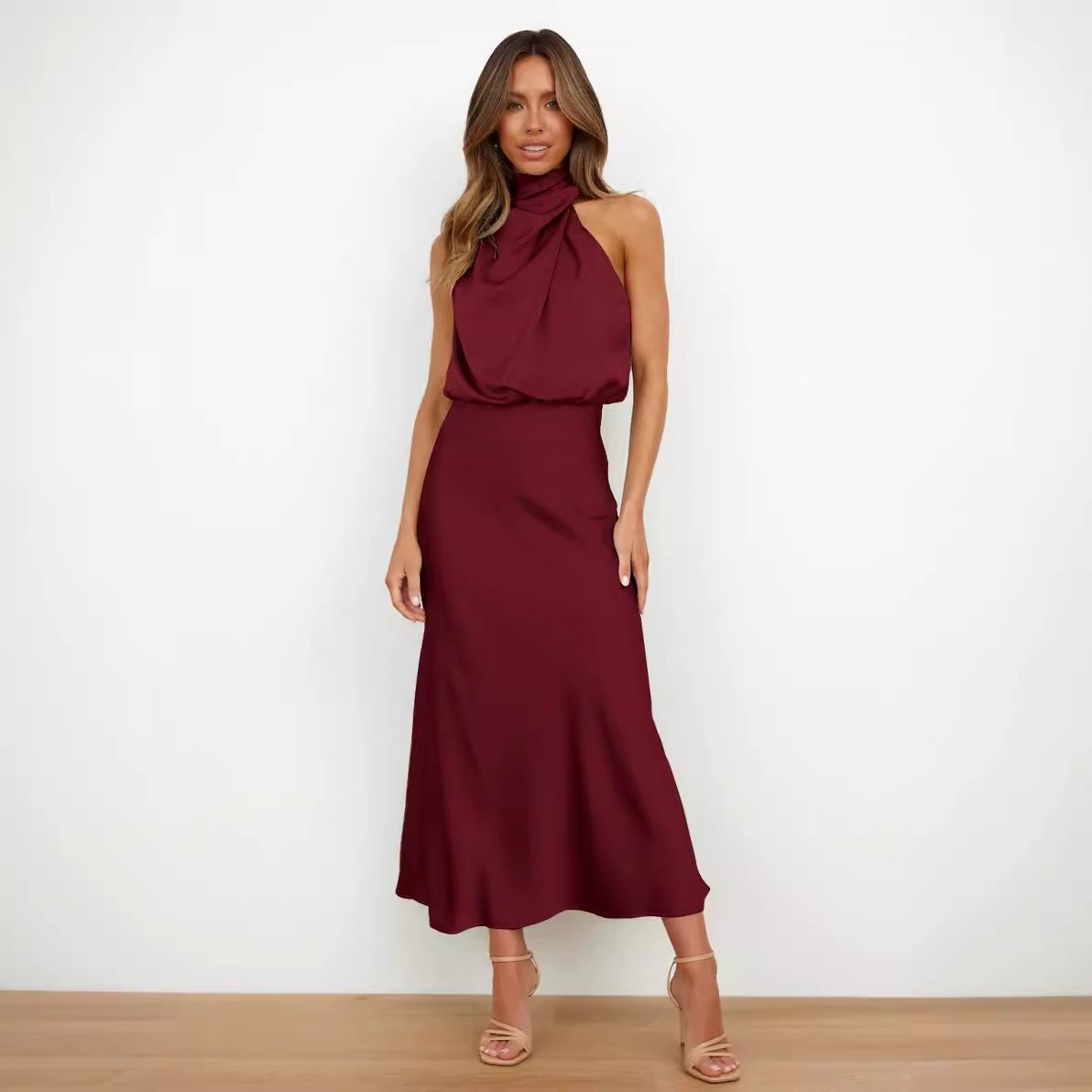 Abito in Raso Senza Maniche co - Halter Neck Top recensione e prezzo
