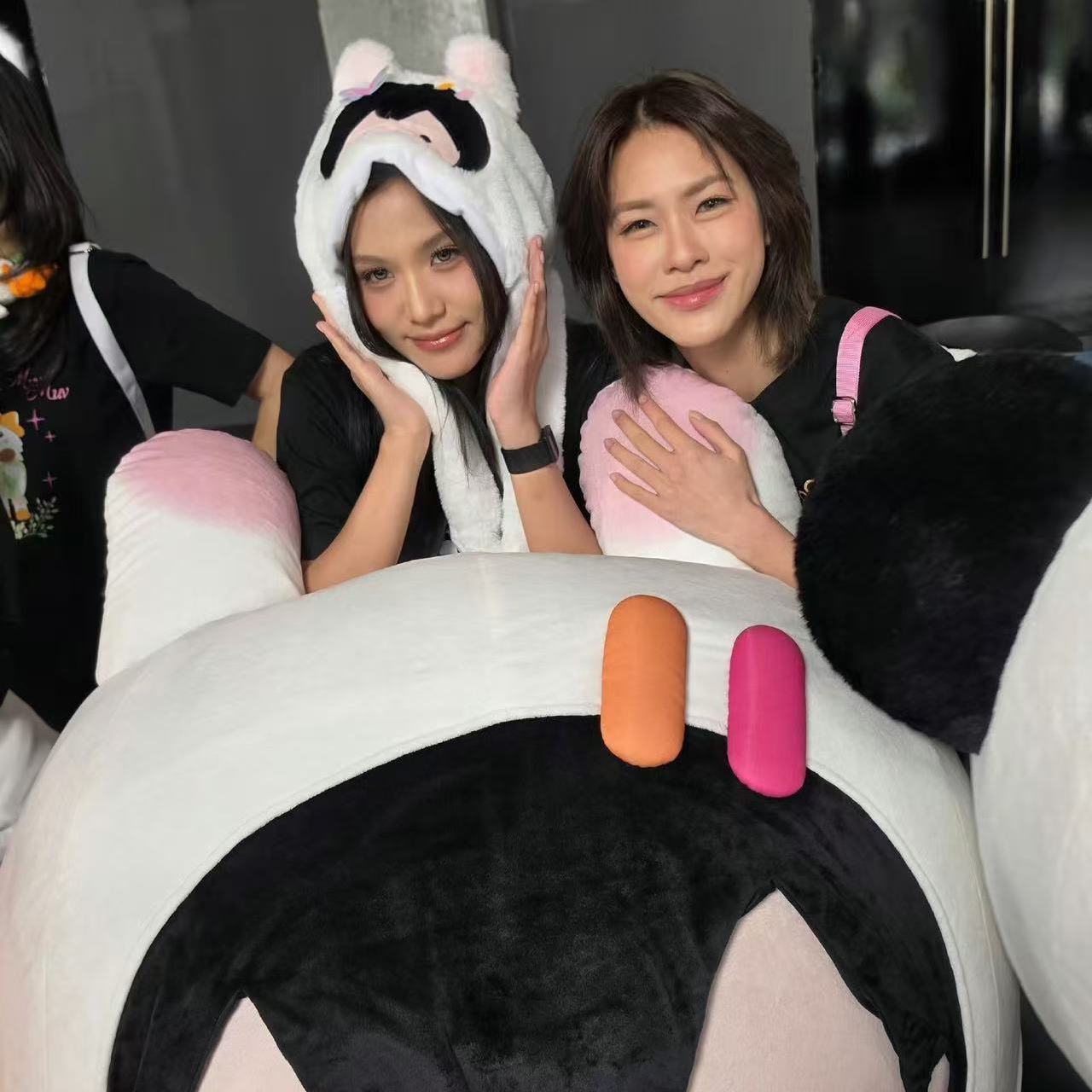 Thailand Us The Series EmiBonn - Summer Youth Clothing recensione e prezzo